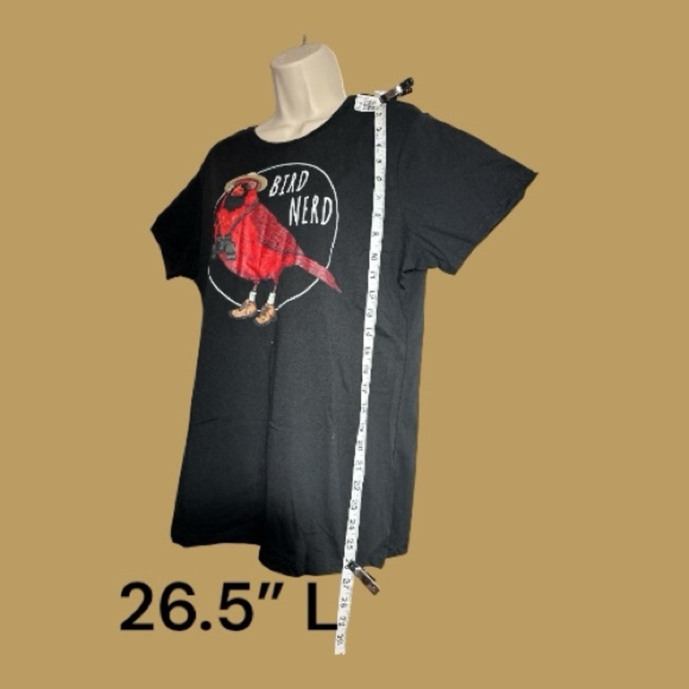 Bird Nerd NWOT Unisex Black T-Shirt for Bird Lovers - Features Cardinal Size L - Picture 2 of 6